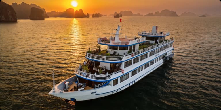 hercules-luxury-cruise