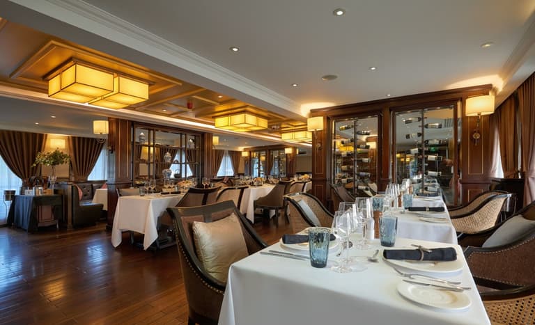 Paradise Elegance Cruise