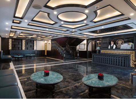 Rita Cruise restroom