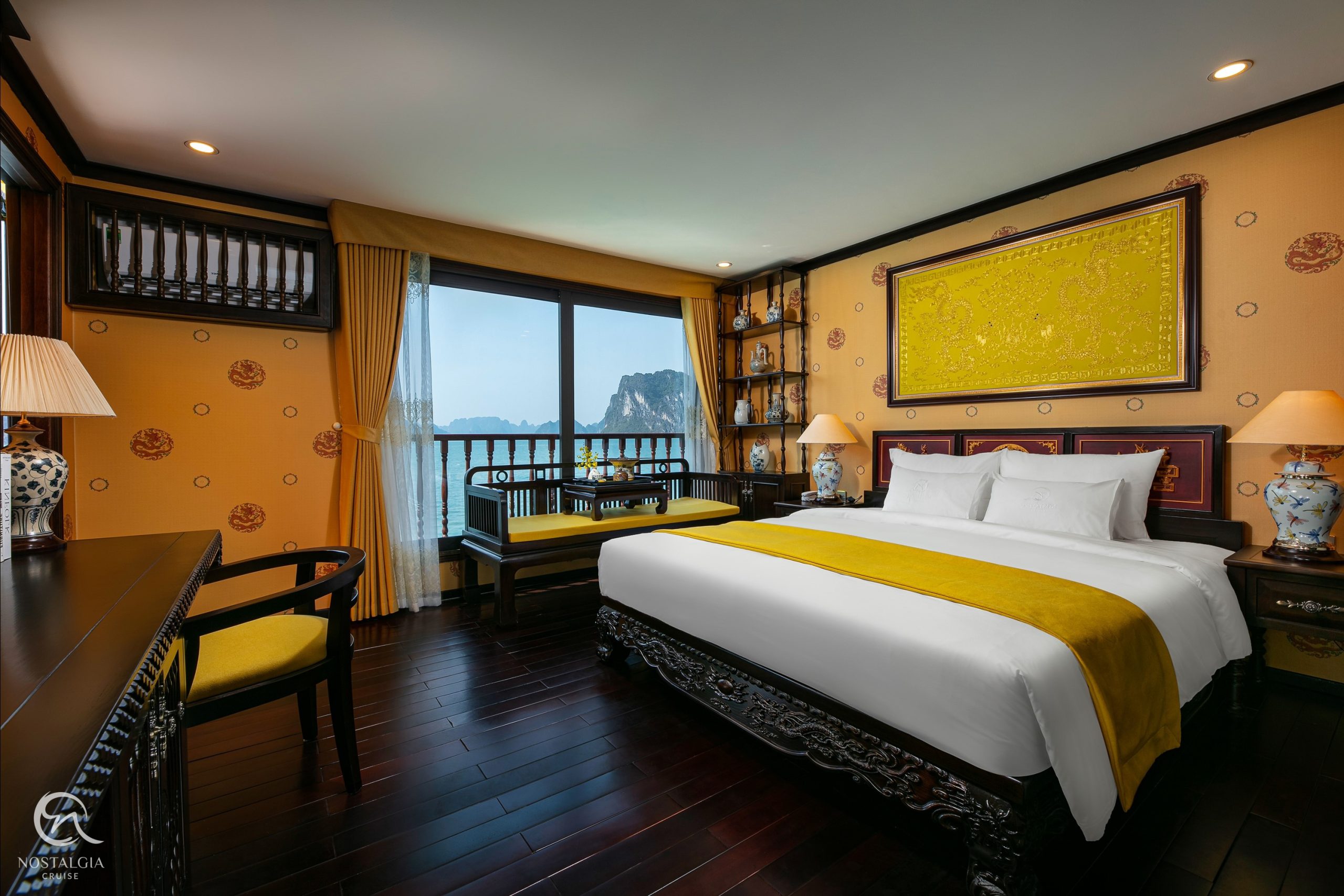 Nostalgia Cruise cabin