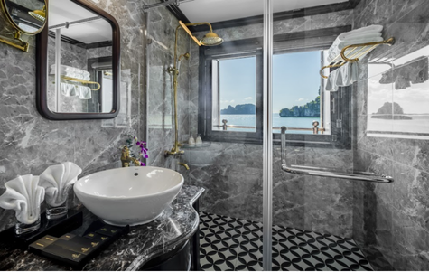 Athena Royal Cruise - bathroom