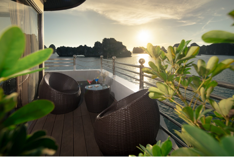 Signature Ha Long Cruise balcony