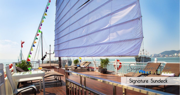 Signature Royal Cruise sundeck