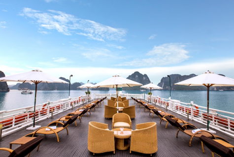 The Au Co Cruise sundeck